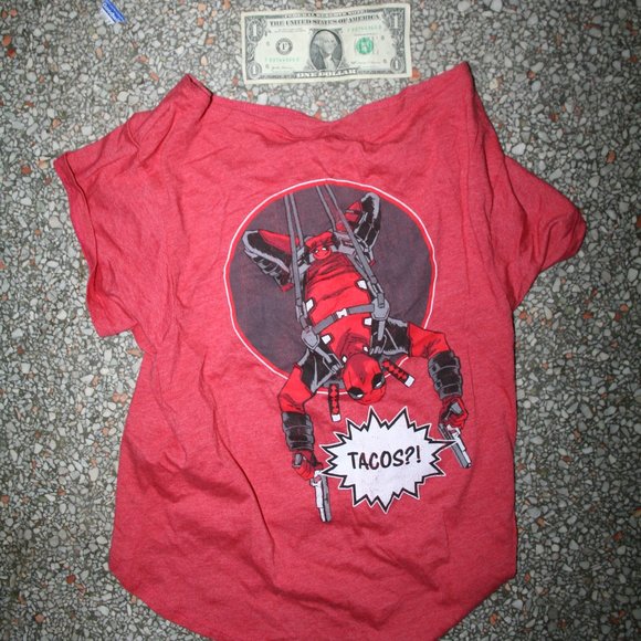 Deadpool Lootwear Dogs T-Shirt Loot Crate - Picture 1 of 1